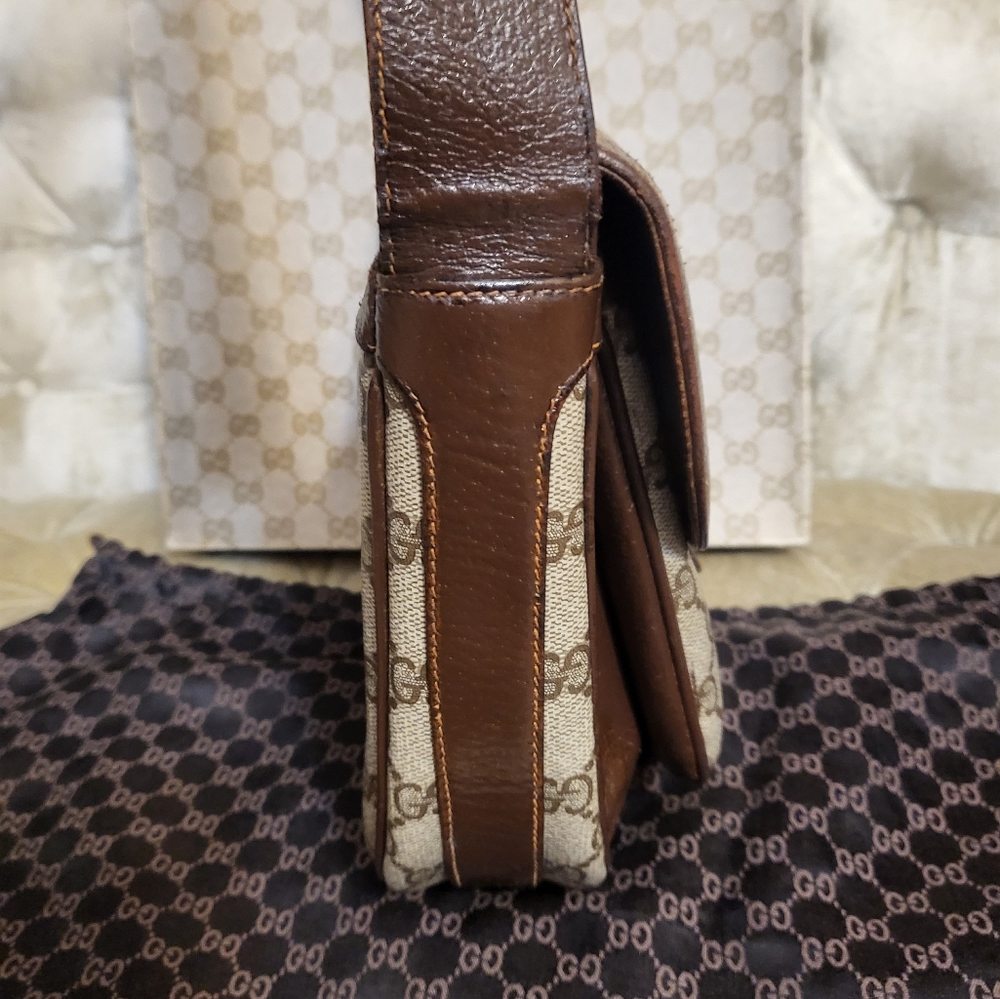 Authentic vintage late 1970's to early 80's gucci horsebit crossbody bag - Picture 5 of 15